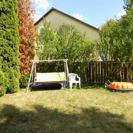 80-vizkozeli, Klimatizalt Onallo Nyaralo Apartment Balatonszarszo
