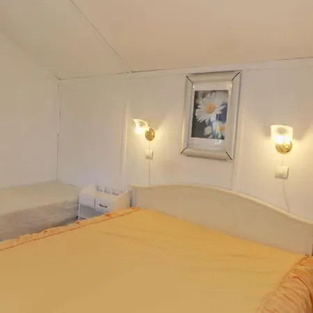 80-vizkozeli, Klimatizalt Onallo Nyaralo Apartment